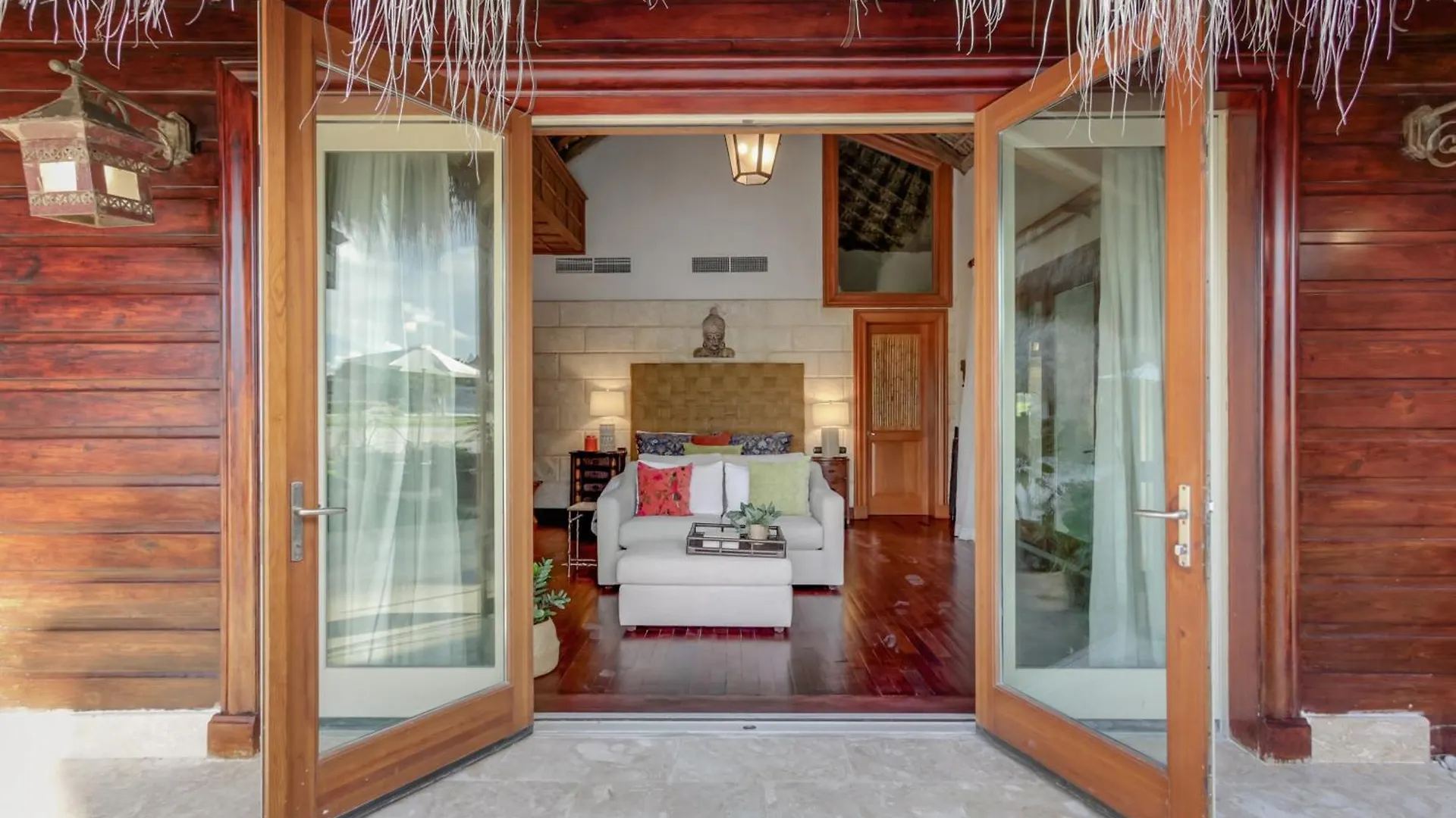 New Cap Cana Tropical Villa At Punta Espada With Private Cook, Housekeeping, Exclusive Beach Club Access Πούντα Κάνα