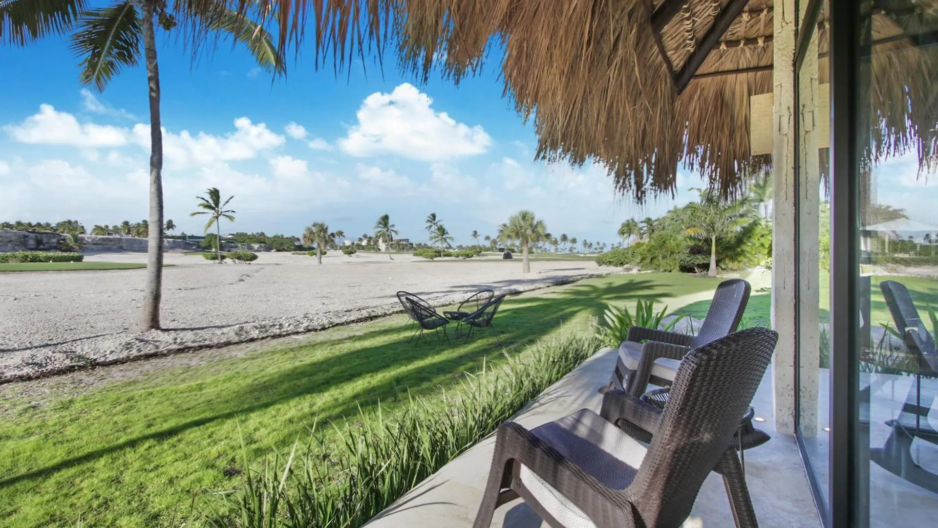 New Cap Cana Tropical Villa At Punta Espada With Private Cook, Housekeeping, Exclusive Beach Club Access Punta Cana
